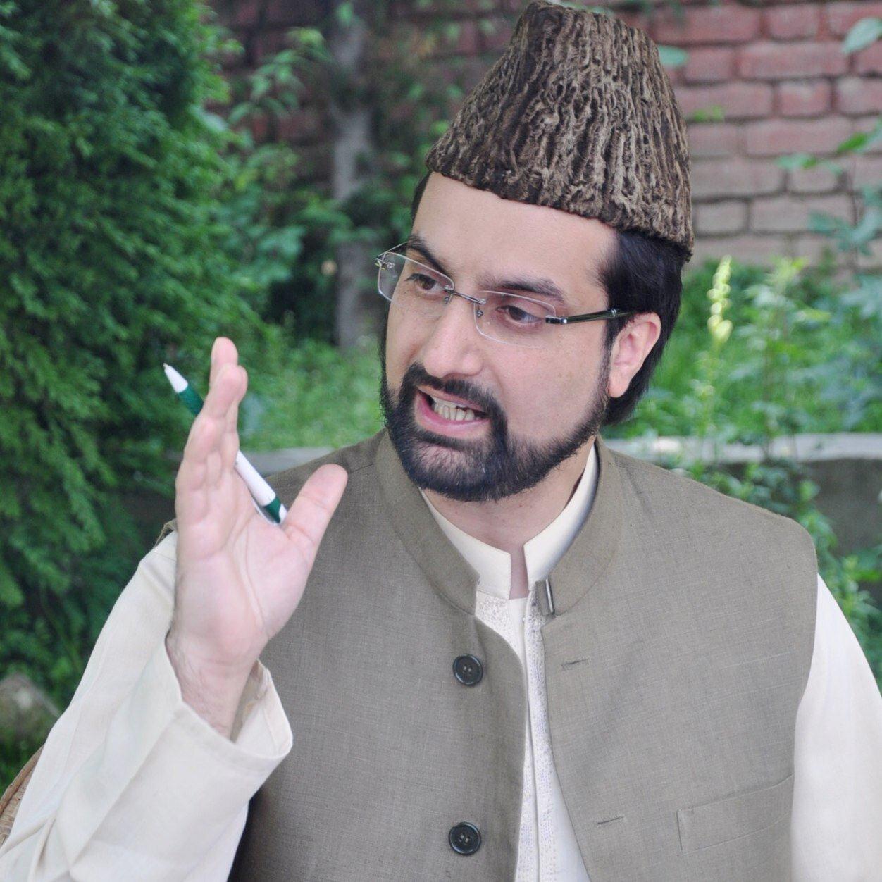 Hurriyat (M) condemns house arrest of Mirwaiz